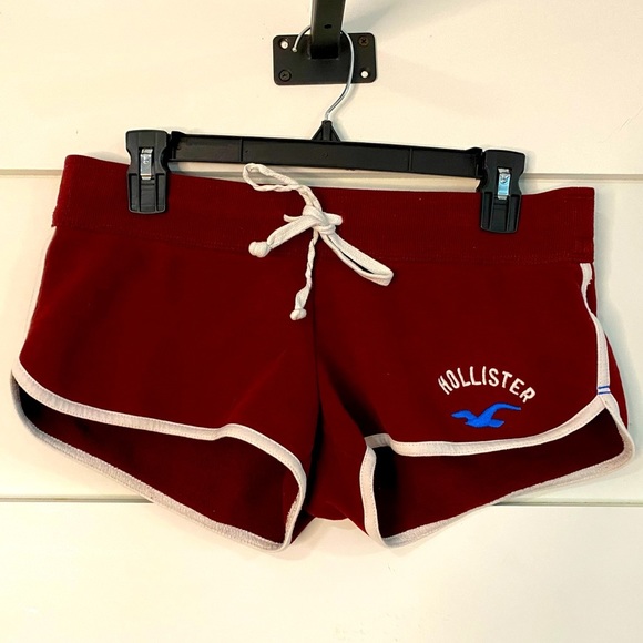 Hollister Pants - HOLLISTER Athletic Burgundy Shorts M